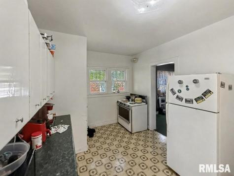 113/115 Mccann Street Benton IL 62812
