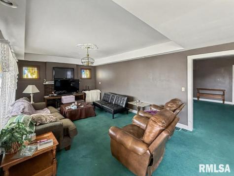113/115 Mccann Street Benton IL 62812