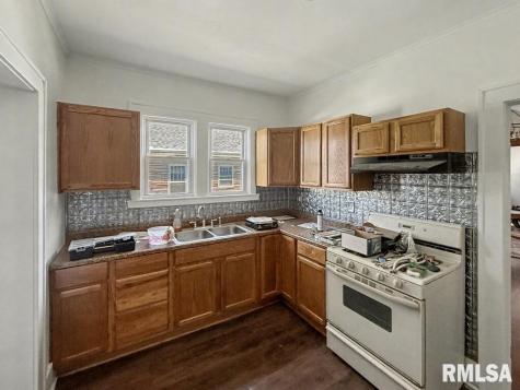 113/115 Mccann Street Benton IL 62812