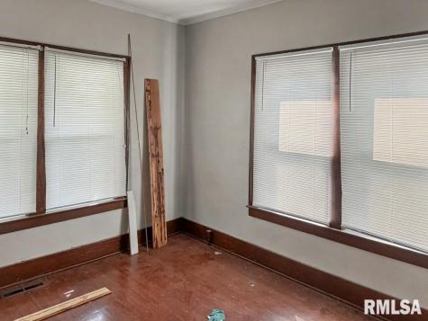 113/115 Mccann Street Benton IL 62812