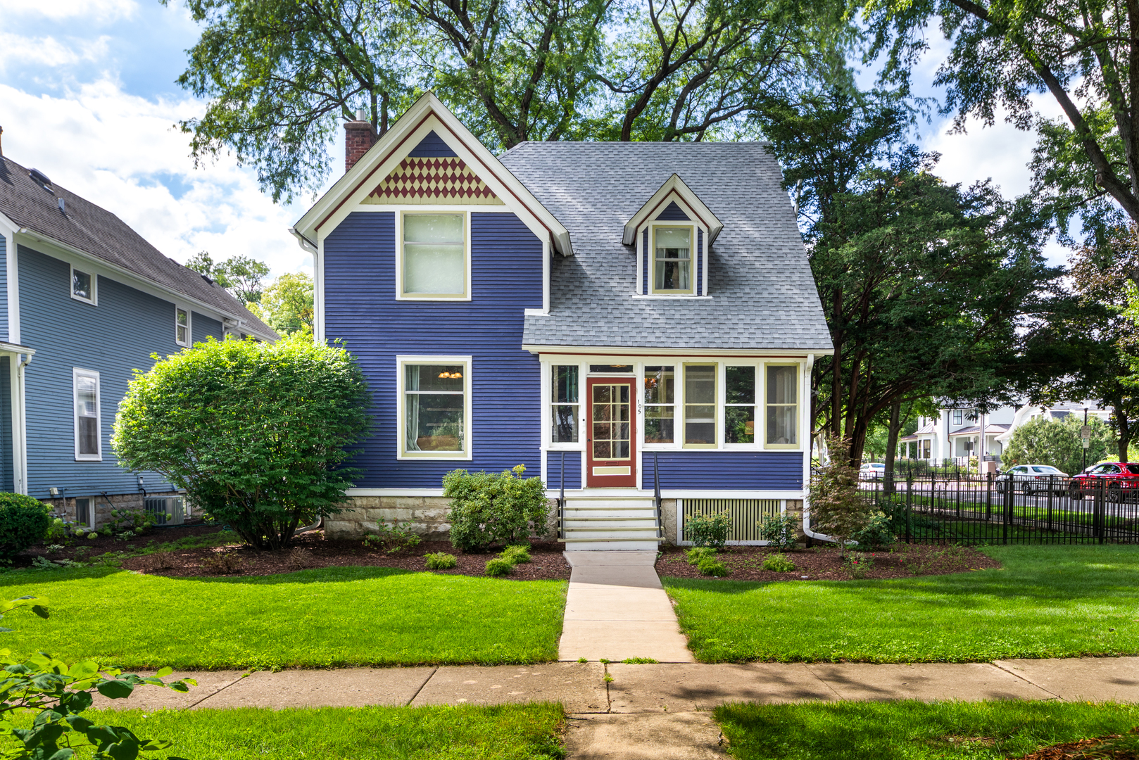 105 South Wright Street Naperville IL 60540