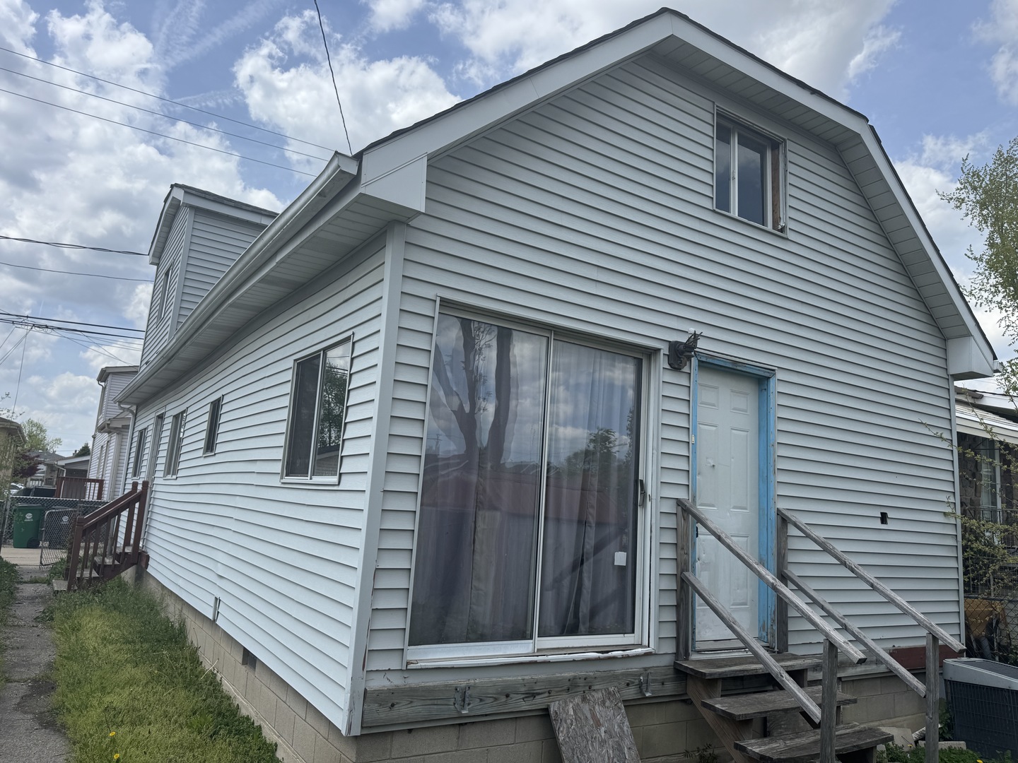 4952 South Laramie Avenue Chicago IL 60638