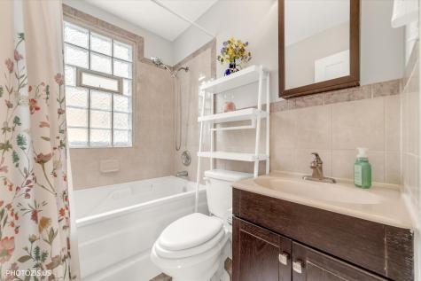 3523 North Octavia Avenue Chicago IL 60634