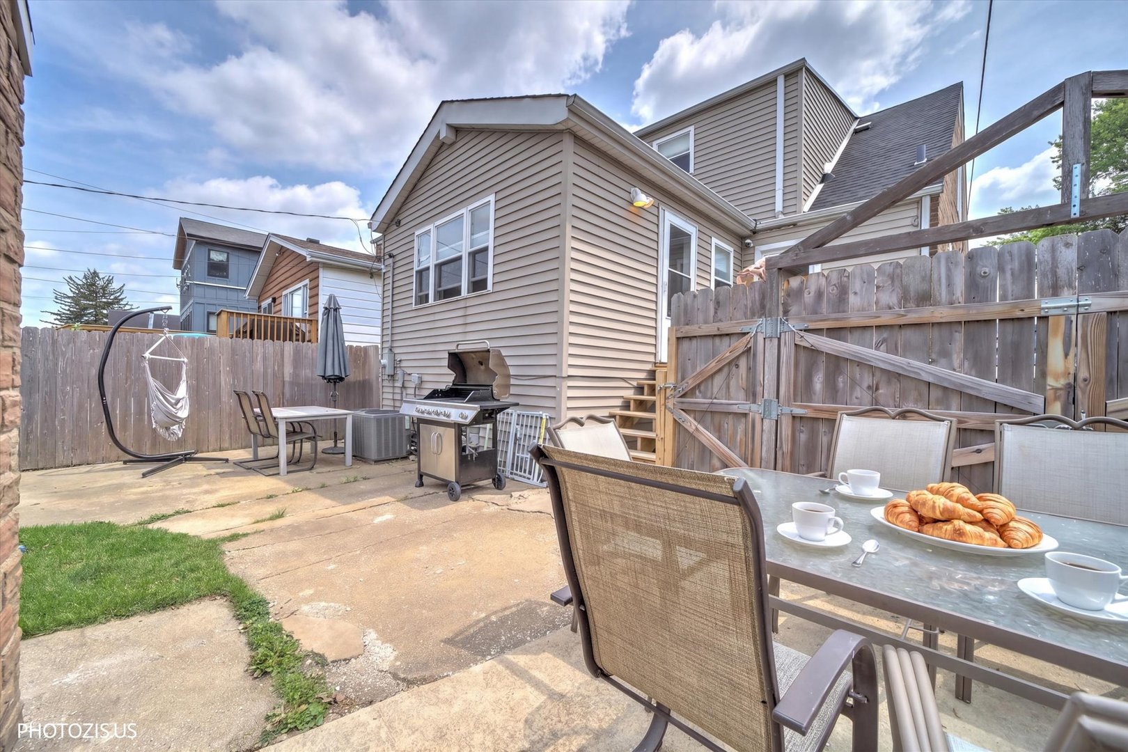3523 North Octavia Avenue Chicago IL 60634