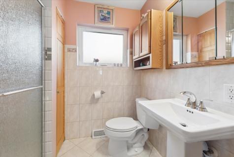 3810 Emerson Drive Schiller Park IL 60176