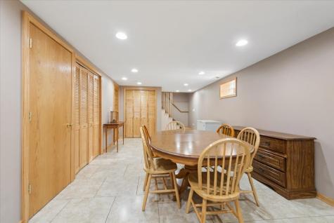 3810 Emerson Drive Schiller Park IL 60176