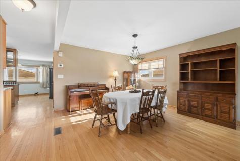 3810 Emerson Drive Schiller Park IL 60176