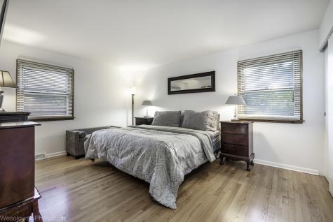 1408 South Fern Drive Mount Prospect IL 60056
