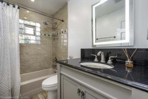 1408 South Fern Drive Mount Prospect IL 60056