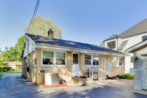 458 West Alma Street Elmhurst IL 60126