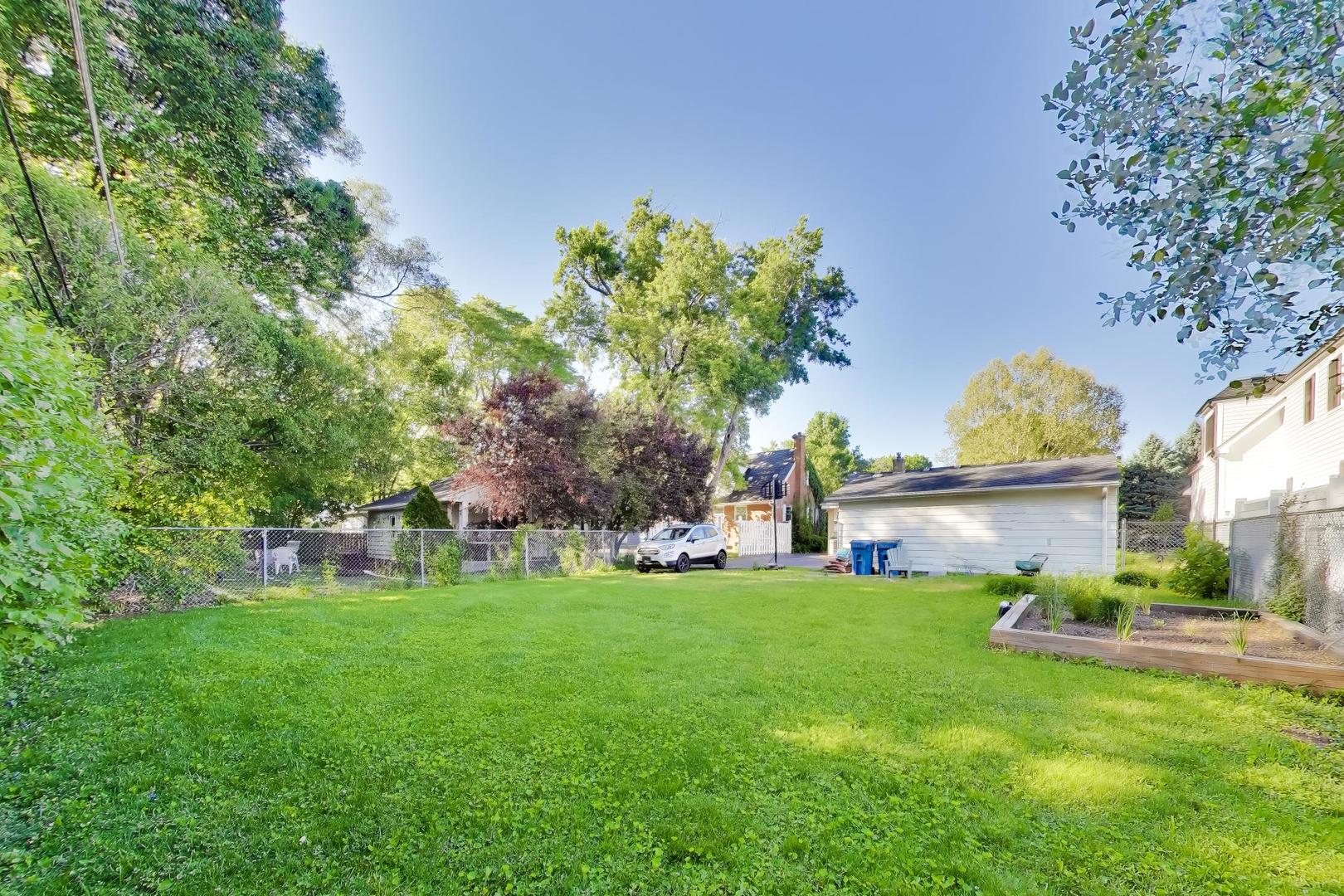 458 West Alma Street Elmhurst IL 60126