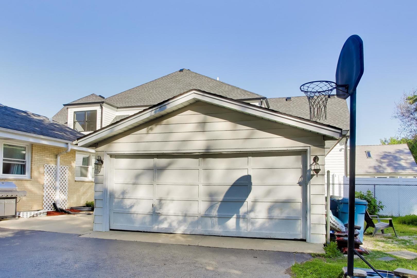 458 West Alma Street Elmhurst IL 60126