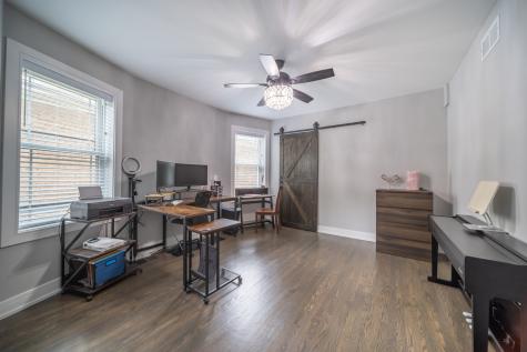 5455 West Roscoe Street Chicago IL 60641