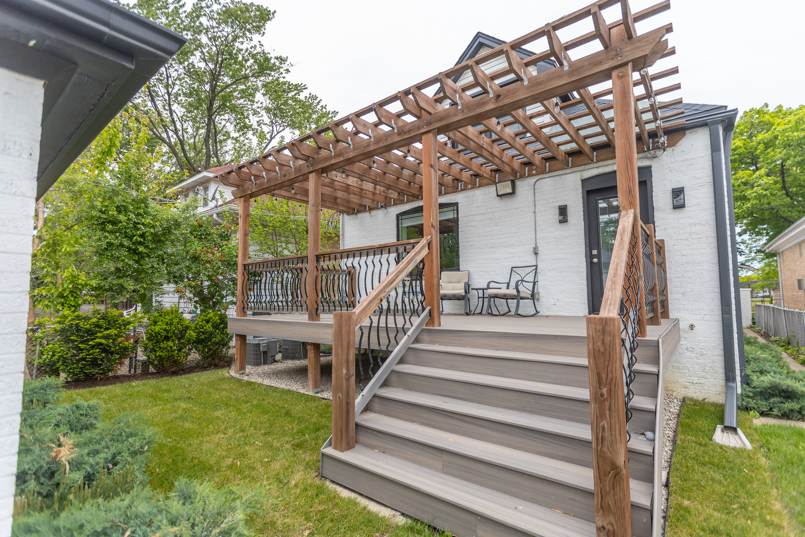 5455 West Roscoe Street Chicago IL 60641