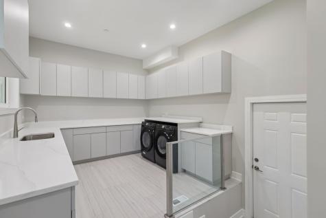 1744 Walnut Circle Northbrook IL 60062