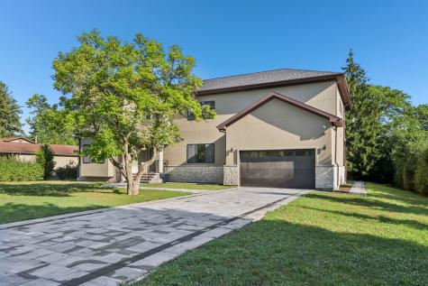 1744 Walnut Circle Northbrook IL 60062
