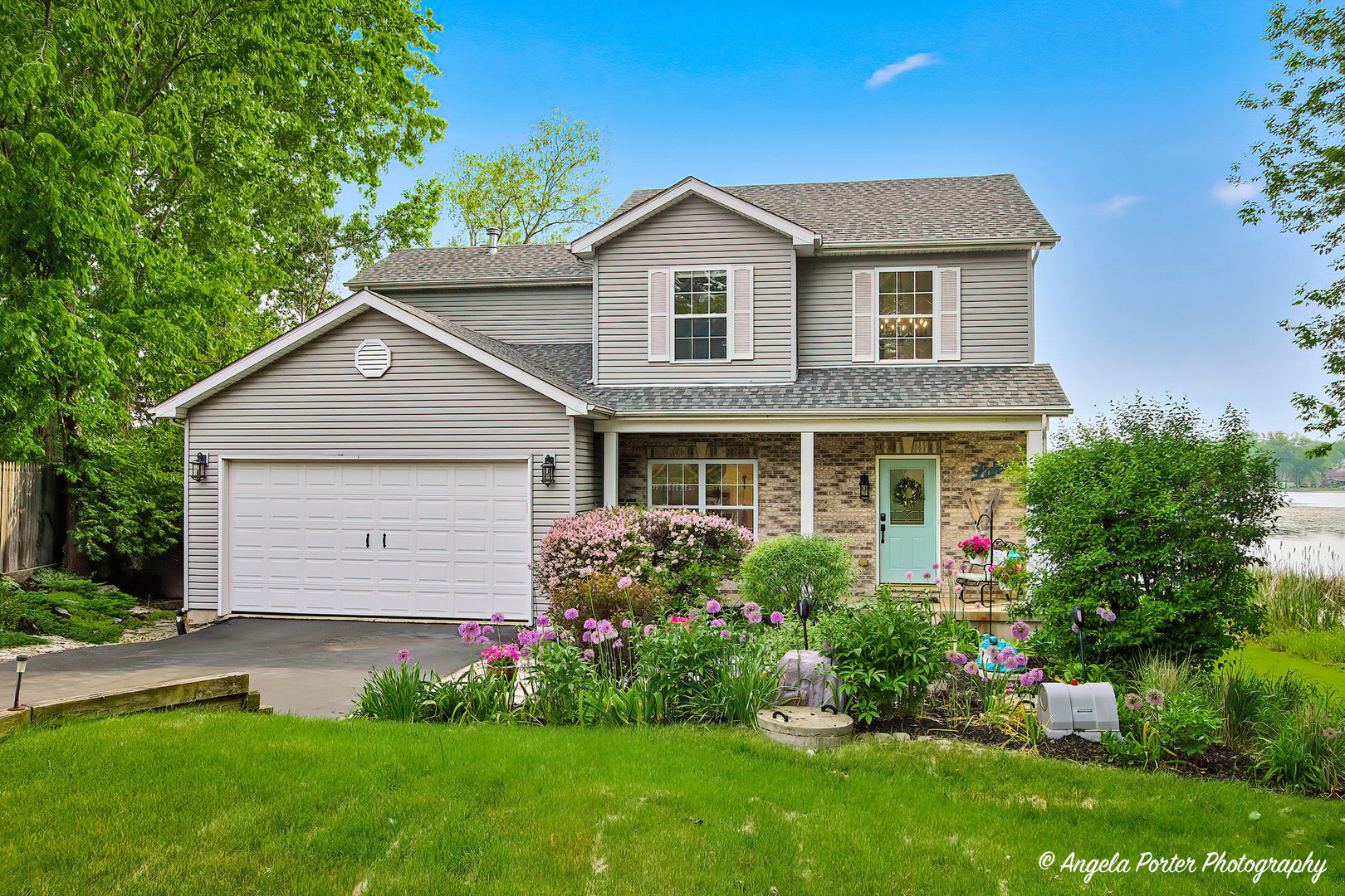 34987 North Gogol Avenue Ingleside IL 60041