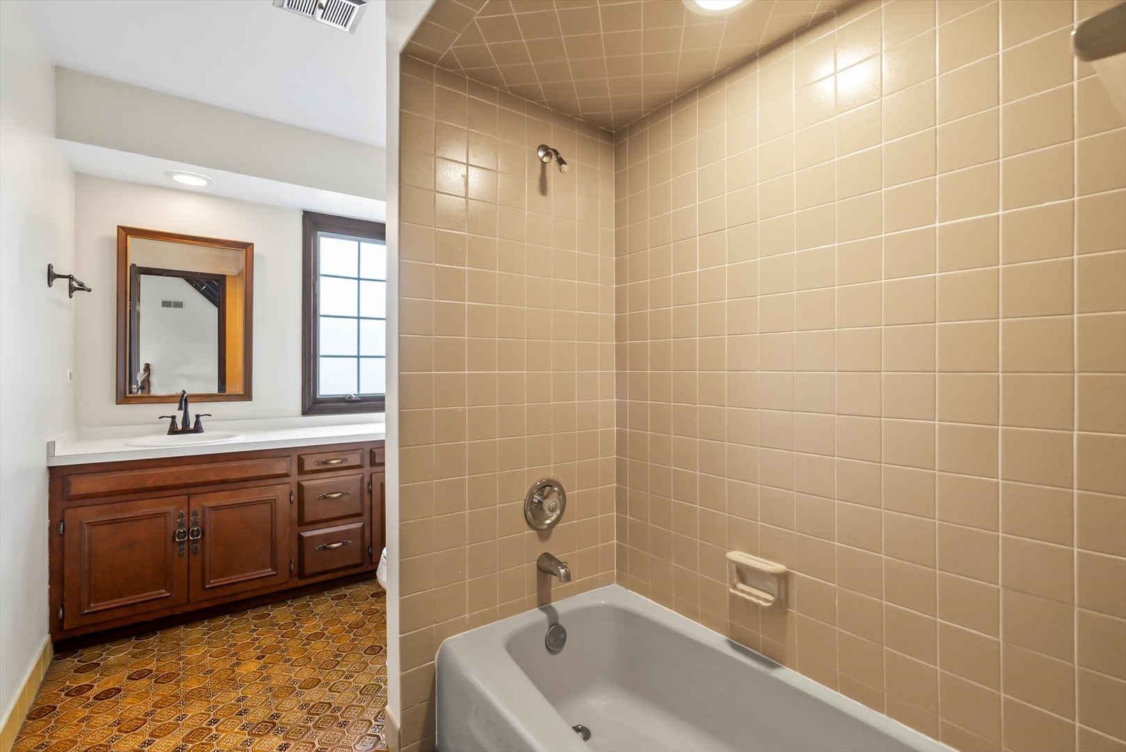 1626 Heather Lane Darien IL 60561