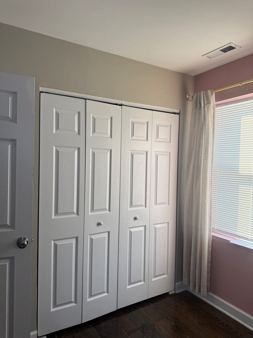 654 East 105th Street Chicago IL 60628