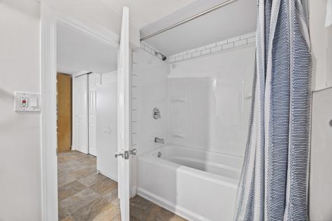 4906 West Argyle Street Chicago IL 60630