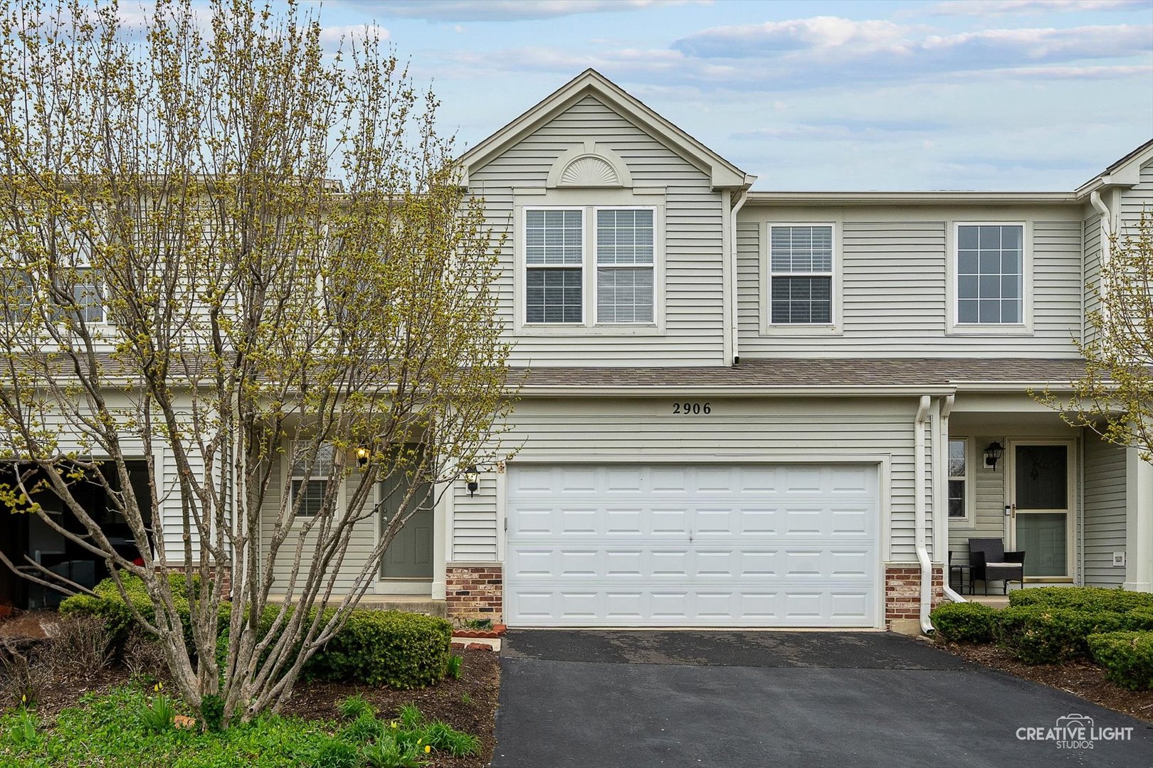 2906 Peachtree Circle Aurora IL 60502