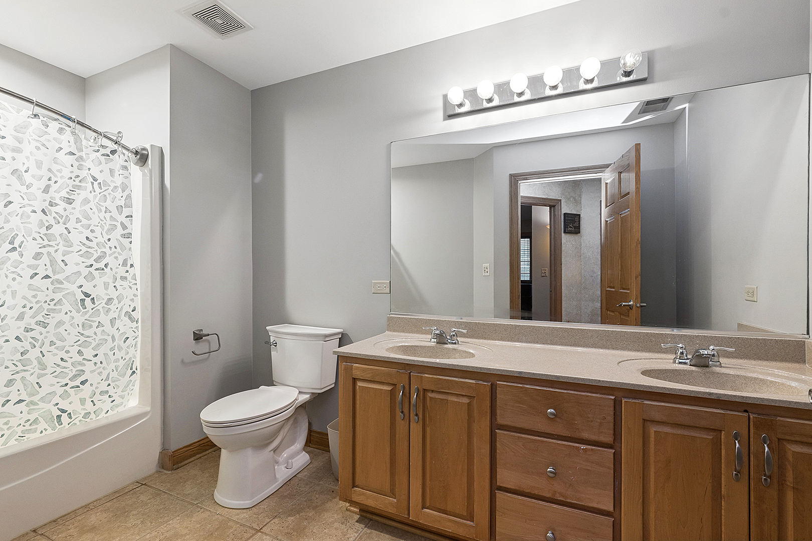 209 Linden Oaks Lane New Lenox IL 60451