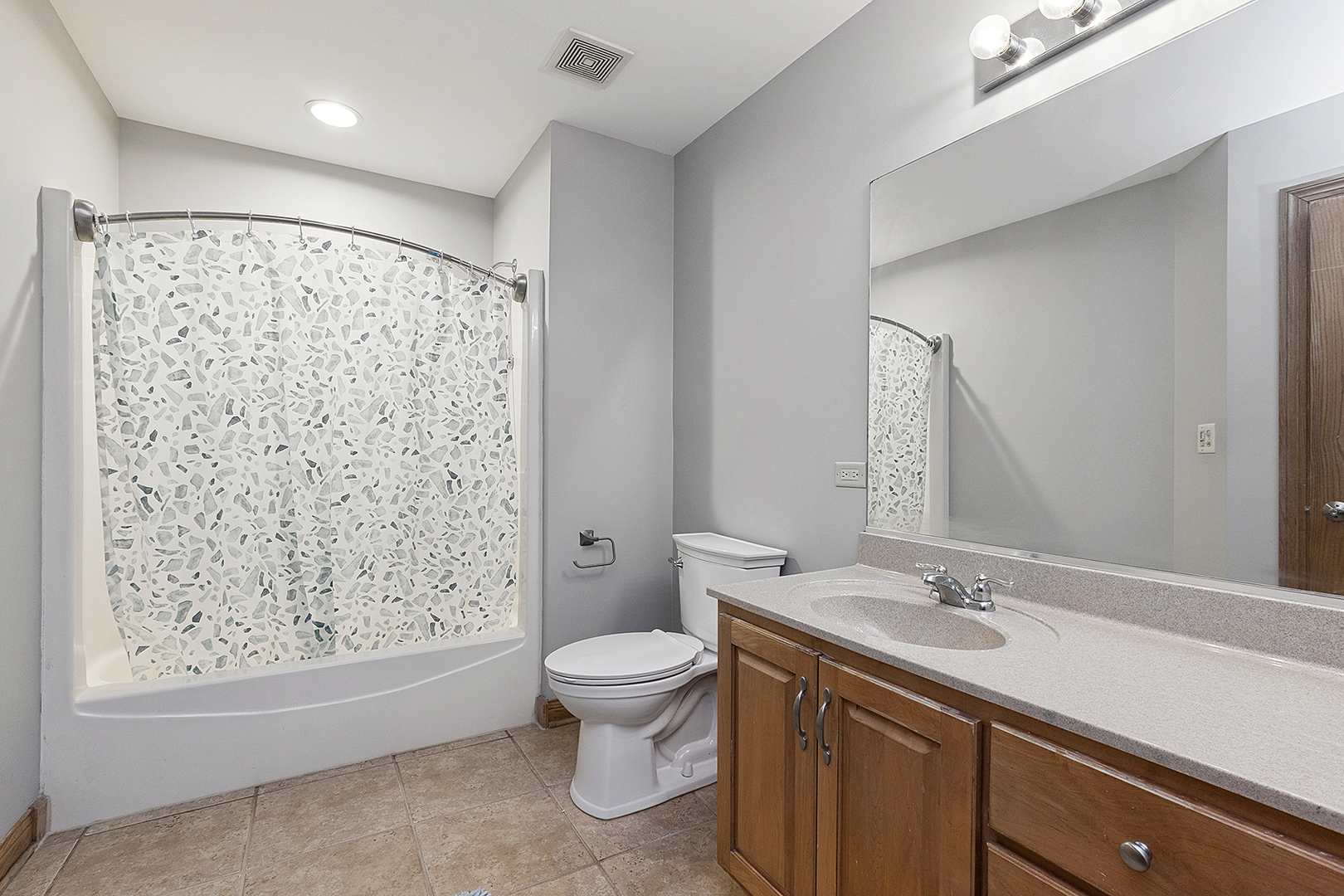 209 Linden Oaks Lane New Lenox IL 60451