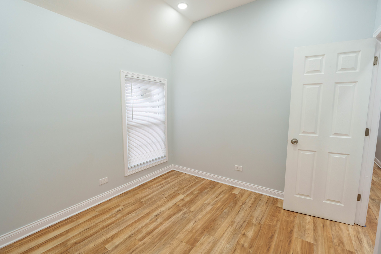 6921 South Eggleston Avenue Chicago IL 60621