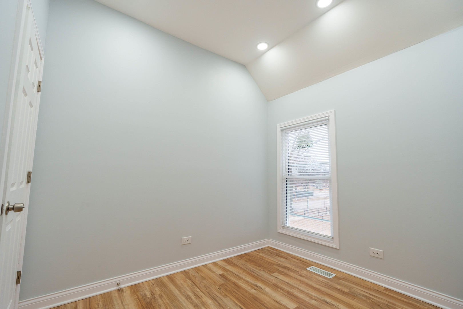 6921 South Eggleston Avenue Chicago IL 60621