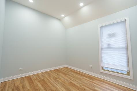 6921 South Eggleston Avenue Chicago IL 60621
