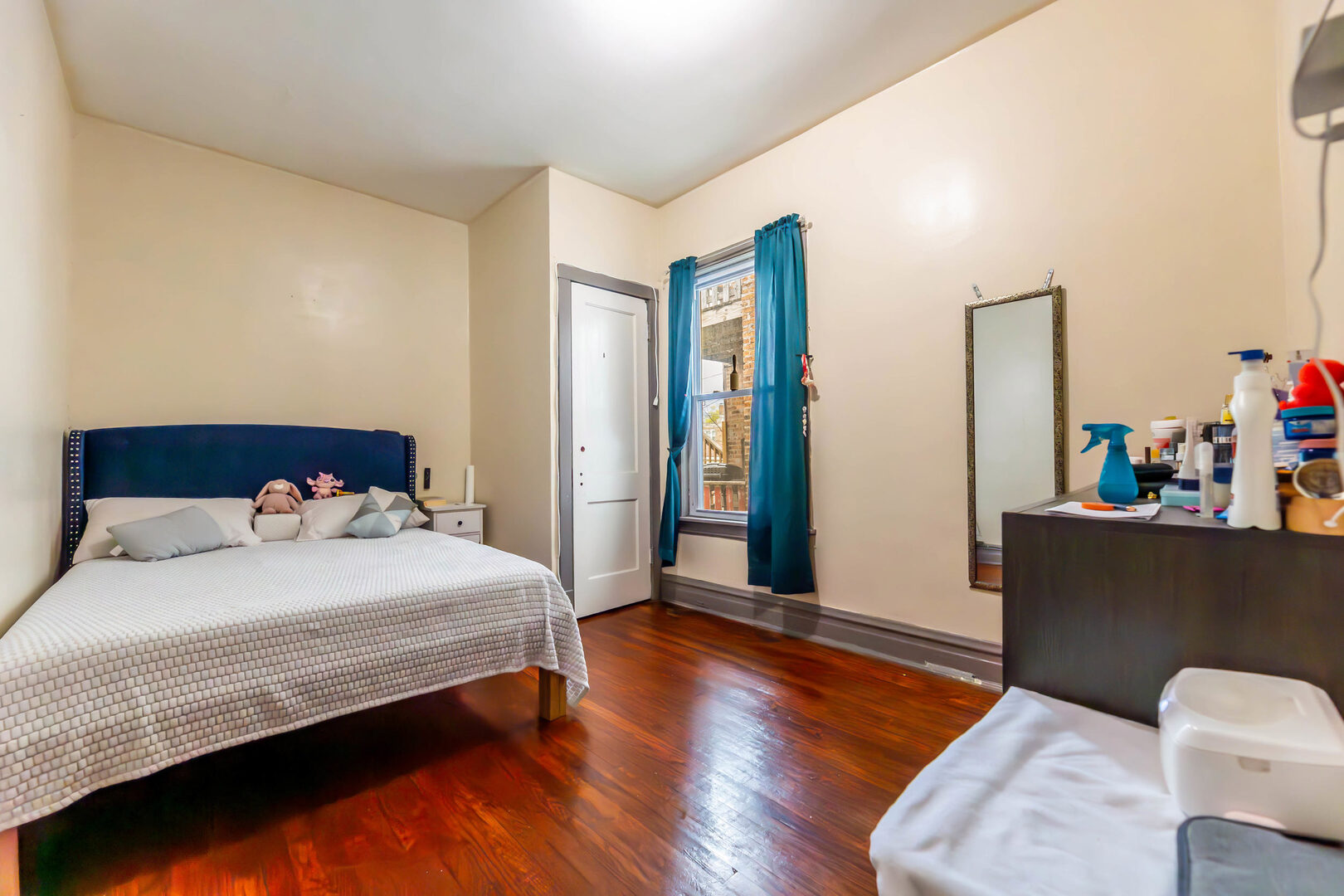 5610 South Honore Street Chicago IL 60636
