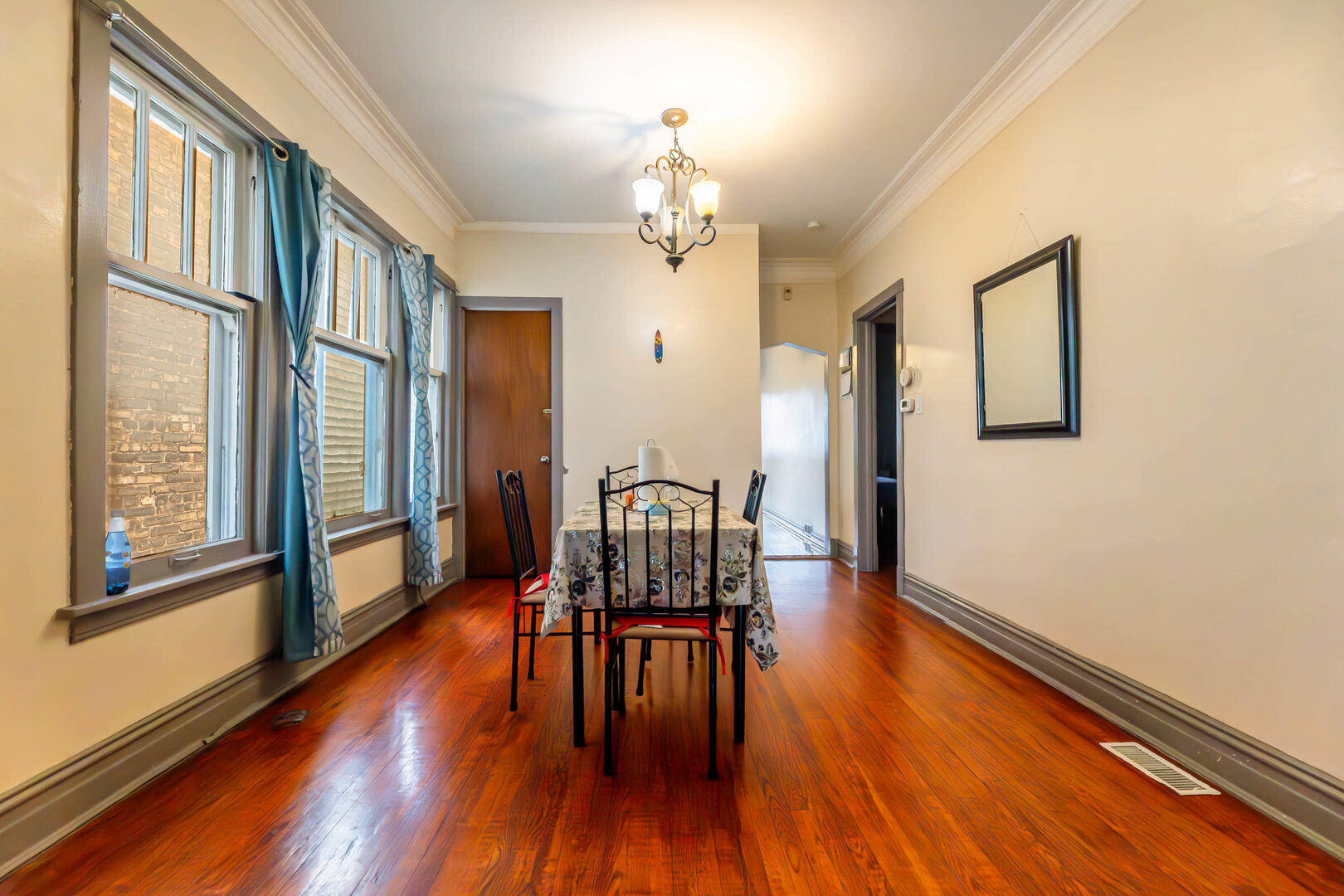 5610 South Honore Street Chicago IL 60636