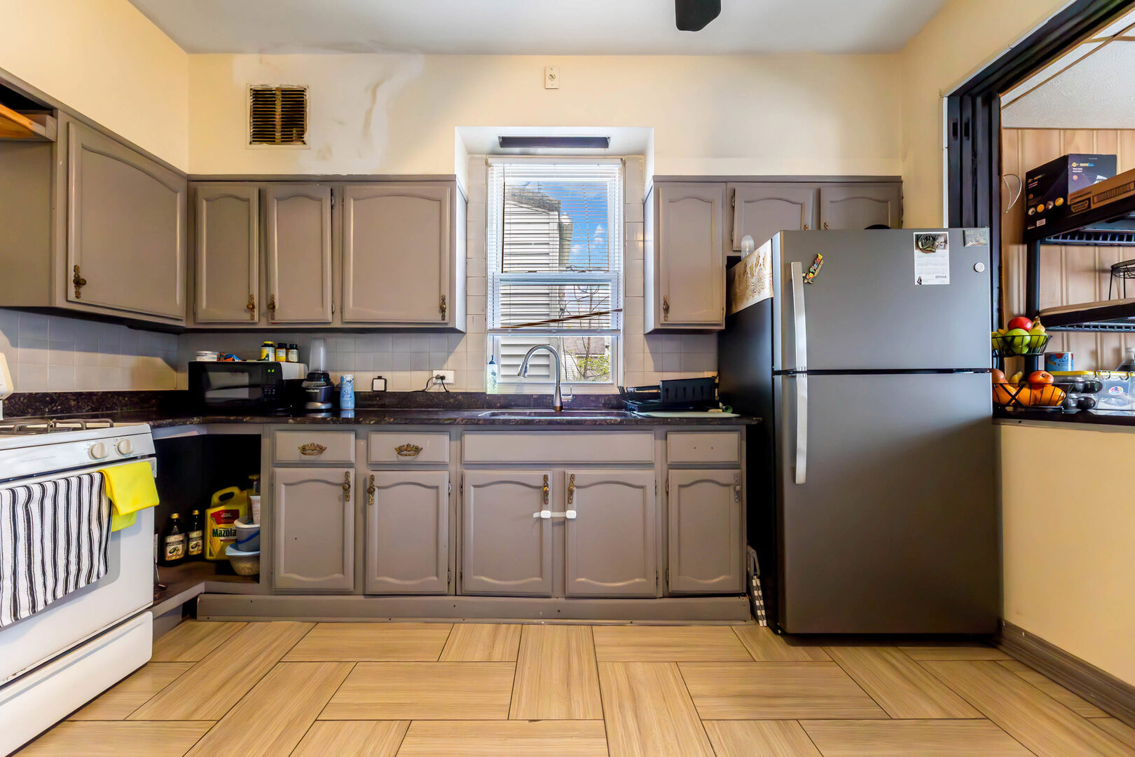 5610 South Honore Street Chicago IL 60636