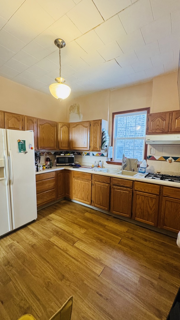 2438 South Drake Avenue Chicago IL 60623