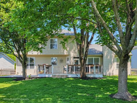 311 Greenwood Place Oswego IL 60543