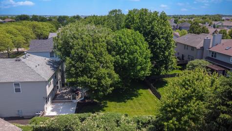 311 Greenwood Place Oswego IL 60543