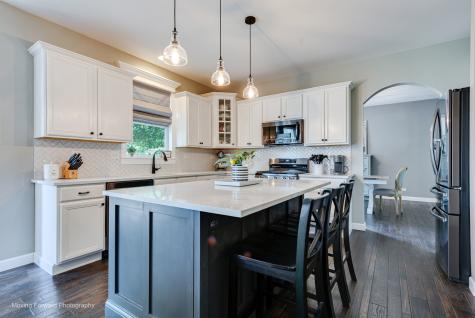 311 Greenwood Place Oswego IL 60543