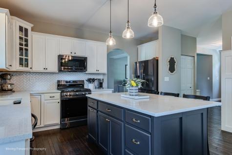 311 Greenwood Place Oswego IL 60543
