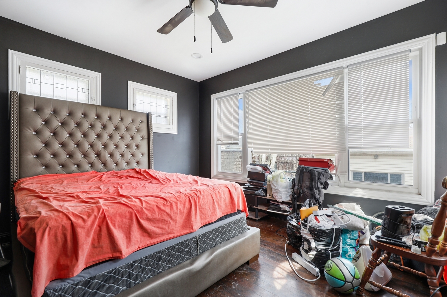 11945 South Yale Avenue Chicago IL 60628