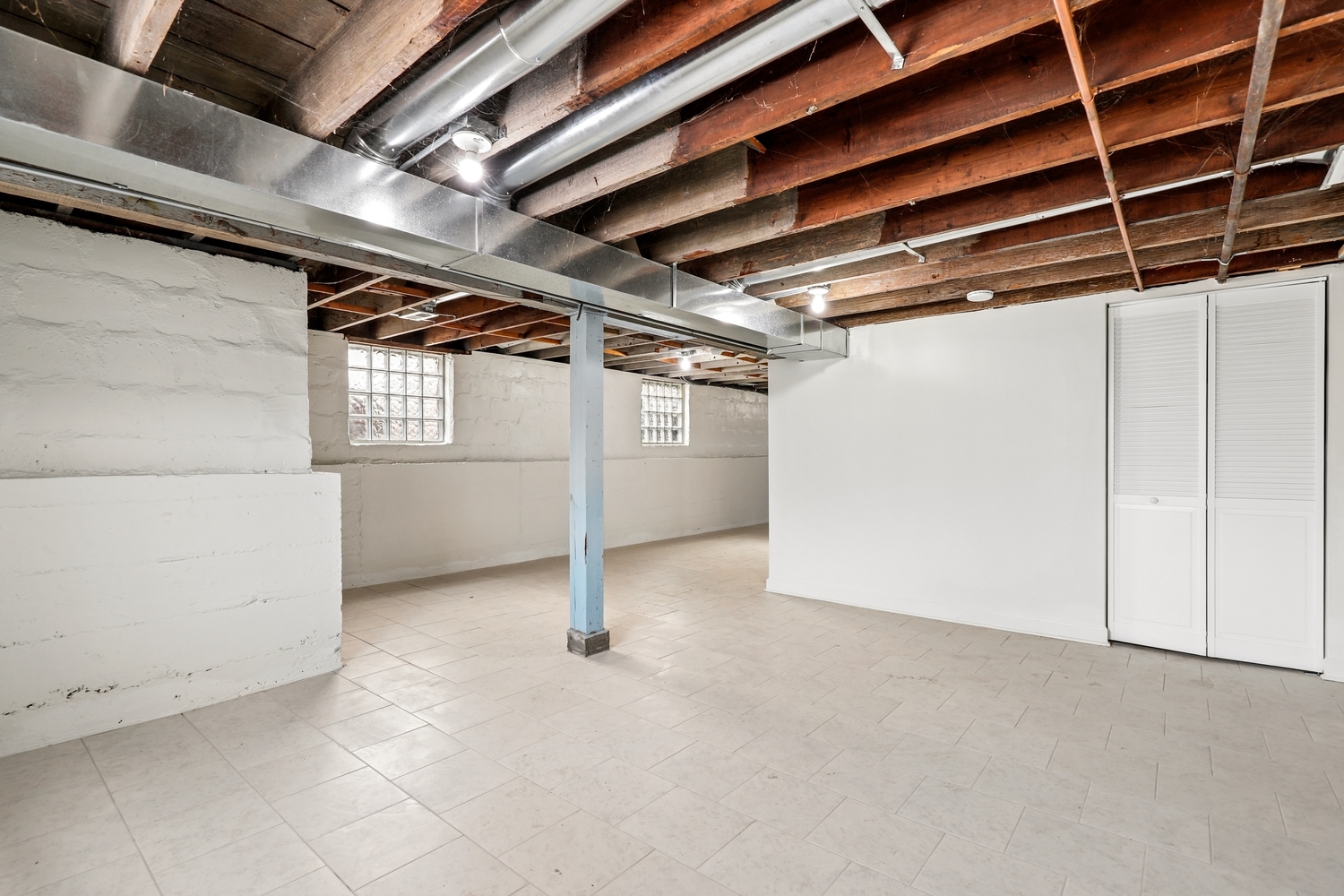 11945 South Yale Avenue Chicago IL 60628