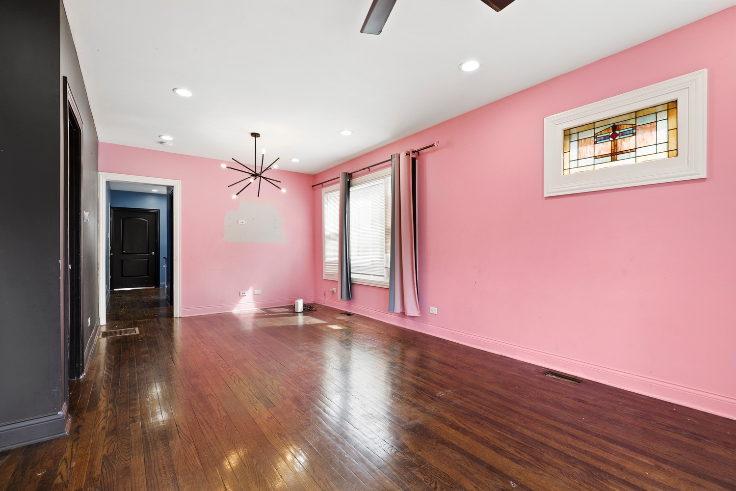 11945 South Yale Avenue Chicago IL 60628