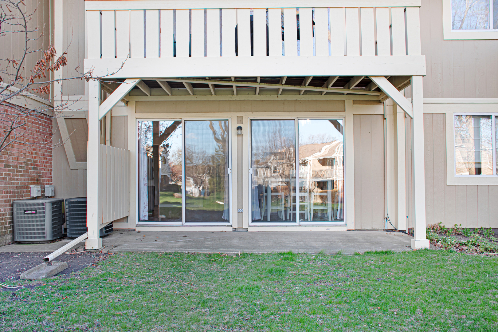 136 Wolcott Court Schaumburg IL 60193