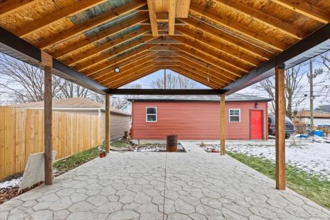 12531 South Honore Street Calumet Park IL 60827