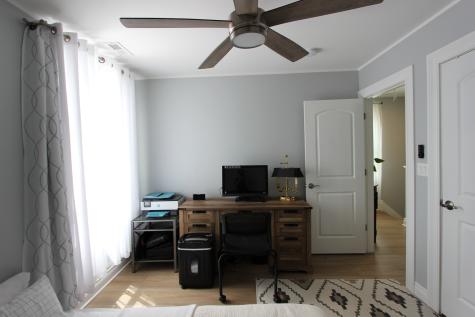 4719 West Warwick Avenue Chicago IL 60641