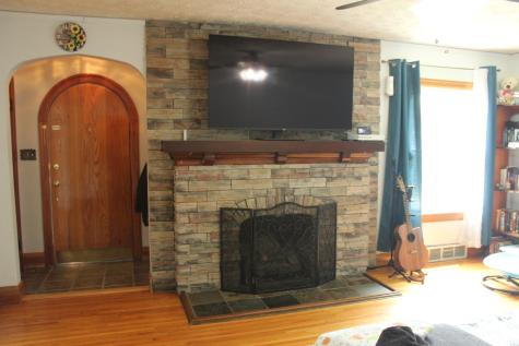 200 East Bennett Street E Salem IL 62881