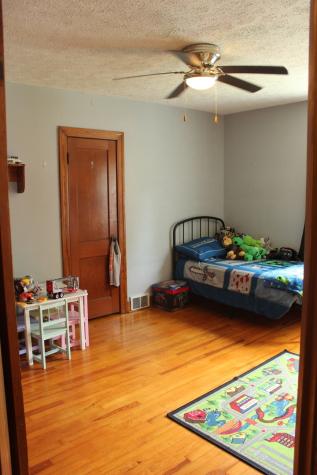 200 East Bennett Street E Salem IL 62881