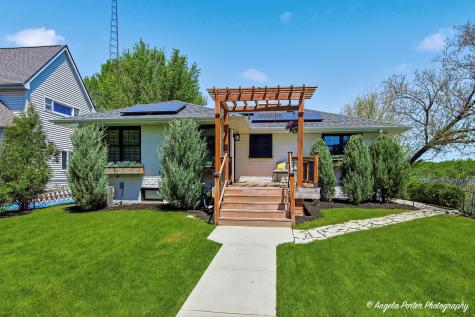 624 Country Club Drive Mchenry IL 60050