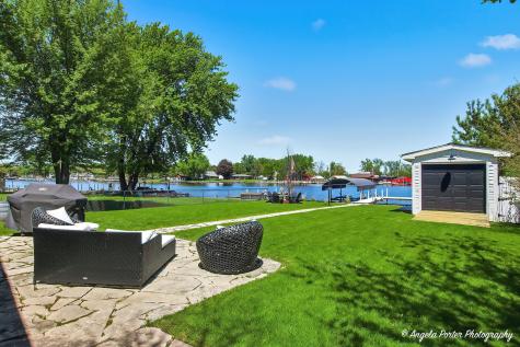 624 Country Club Drive Mchenry IL 60050
