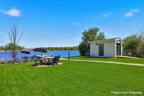 624 Country Club Drive Mchenry IL 60050