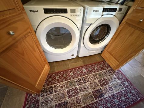 588 Kingston Court Roselle IL 60172